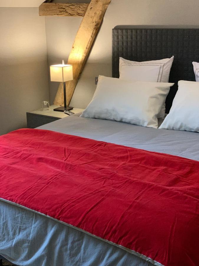 Km 41 Hotel Шомон-сюр-Тарон Екстериор снимка