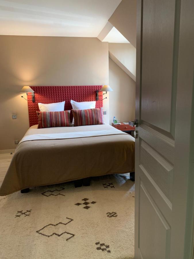 Km 41 Hotel Шомон-сюр-Тарон Екстериор снимка