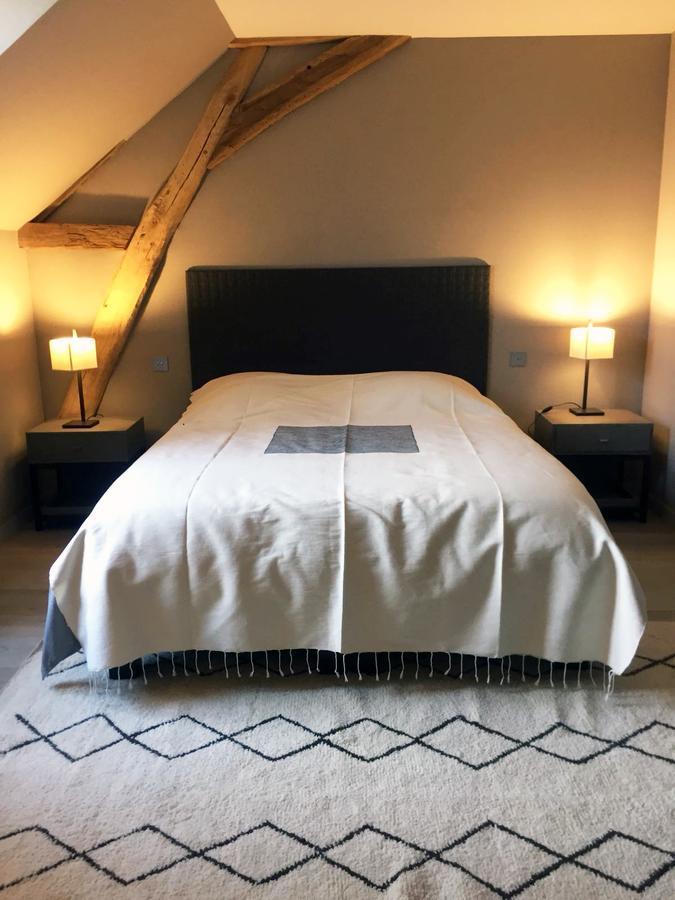 Km 41 Hotel Шомон-сюр-Тарон Екстериор снимка